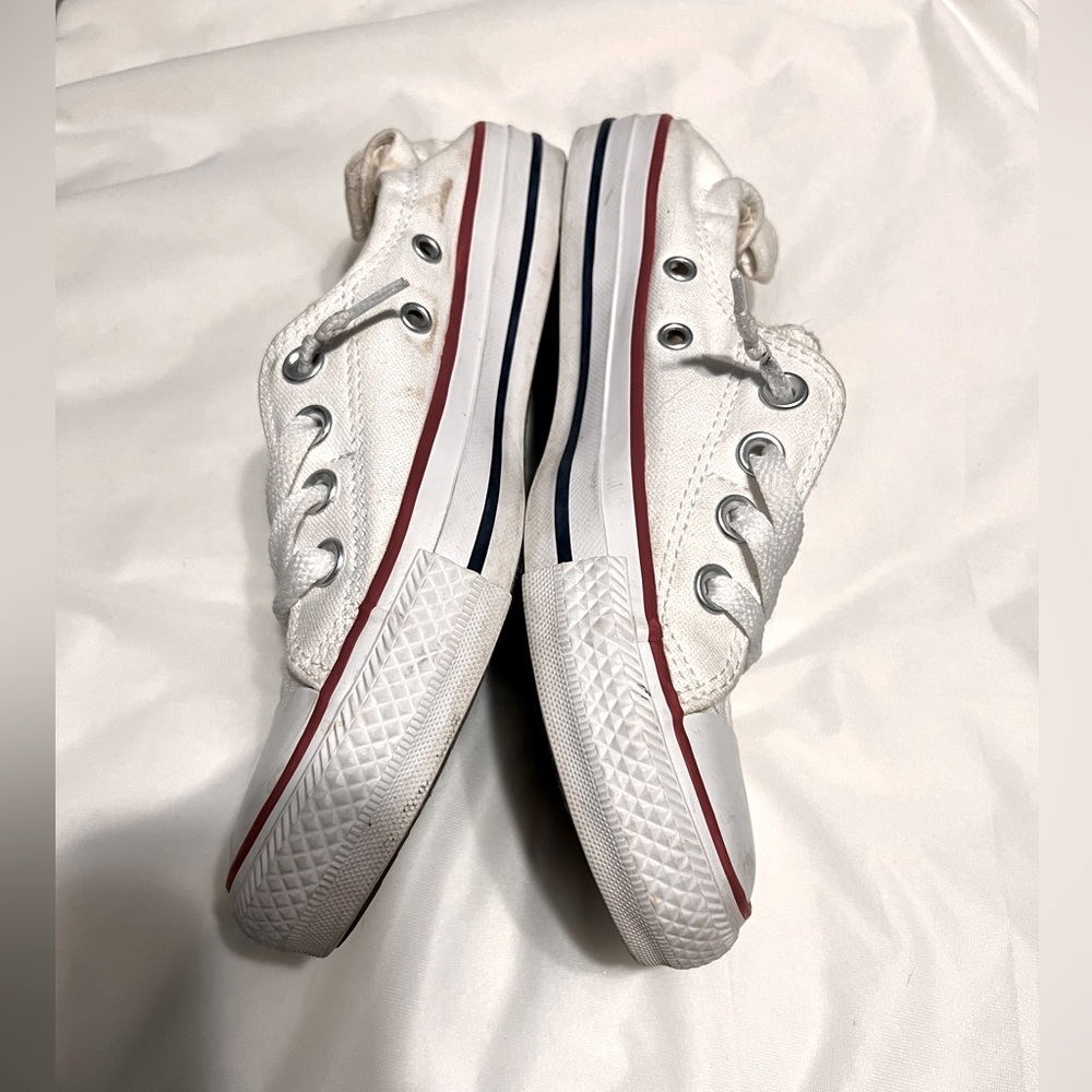 Converse - Picture 2 of 5